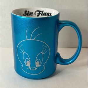 Looney Tunes Six Flags Coffee Mug Blue Glitter Tweety Bird 14 ounces Warner Bros
